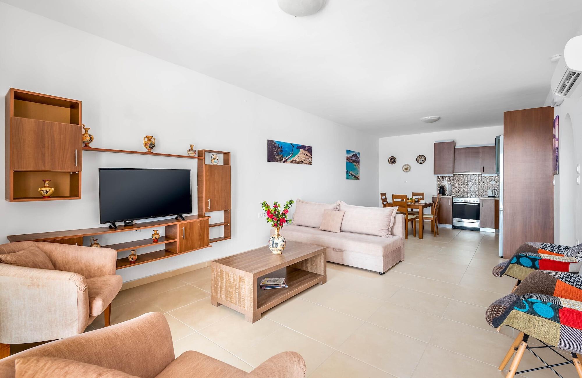 Sun Apartment *